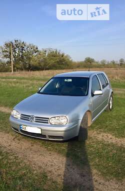 Хэтчбек Volkswagen Golf 2003 в Харькове