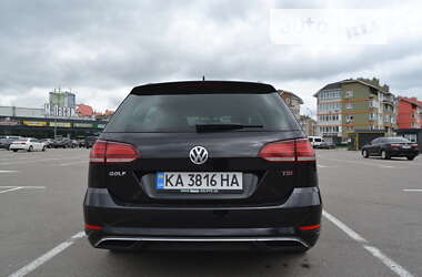 Универсал Volkswagen Golf 2018 в Киеве