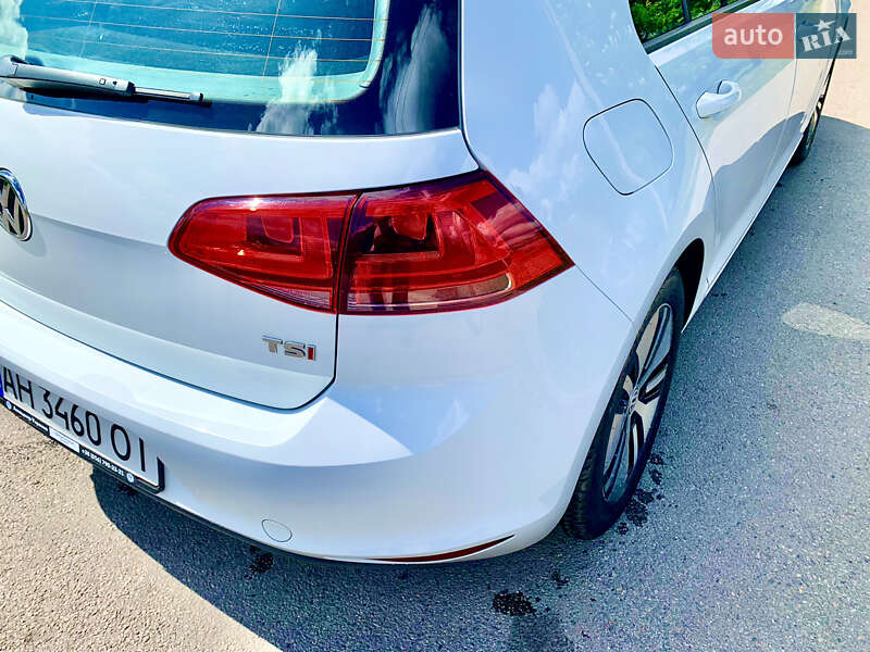 Хэтчбек Volkswagen Golf 2015 в Днепре фото 15 Хэтчбек Volkswagen Golf 2015 в Днепре