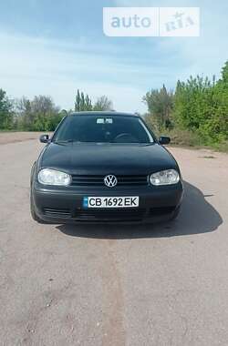 Хэтчбек Volkswagen Golf 2000 в Прилуках