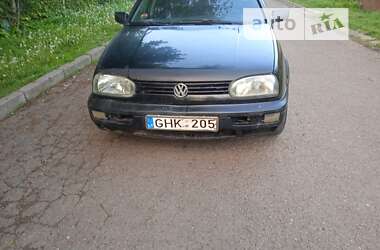 Универсал Volkswagen Golf 1997 в Черновцах