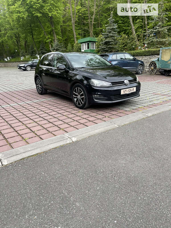 Хэтчбек Volkswagen Golf 2013 в Тернополе