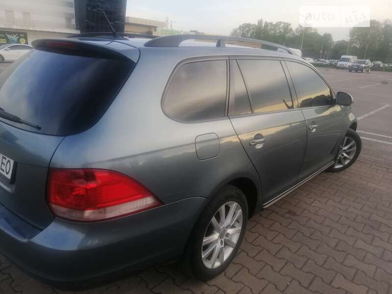 Универсал Volkswagen Golf 2008 в Житомире