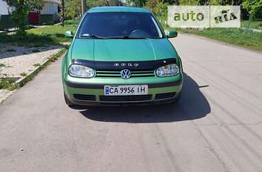 Хэтчбек Volkswagen Golf 1998 в Золотоноше