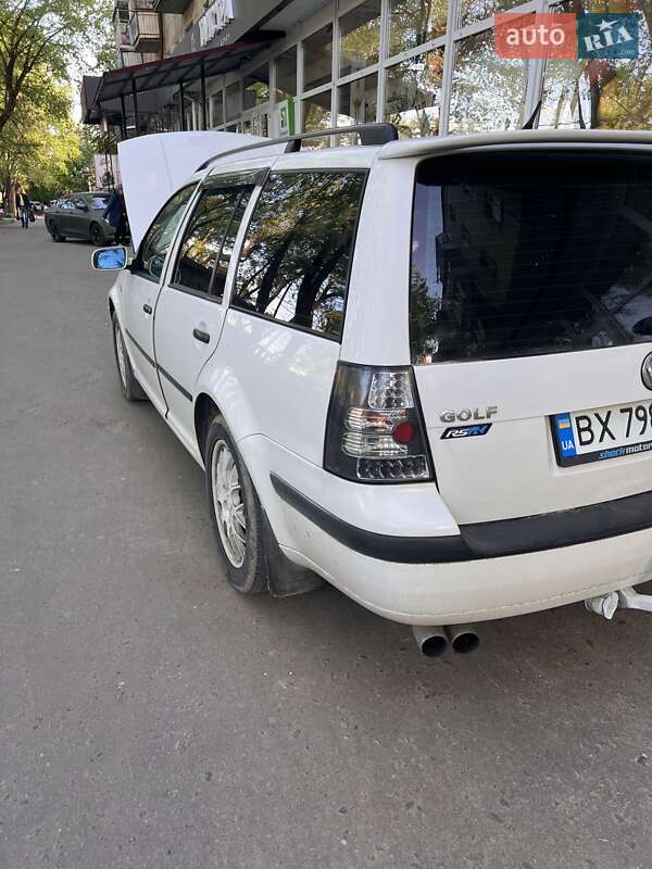 Універсал Volkswagen Golf 2000 в Хмельницькому