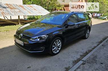 Универсал Volkswagen Golf 2015 в Львове