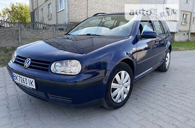 Універсал Volkswagen Golf 2001 в Дубні