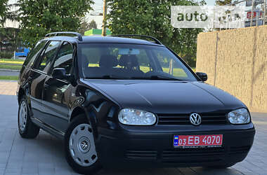 Універсал Volkswagen Golf 2002 в Луцьку