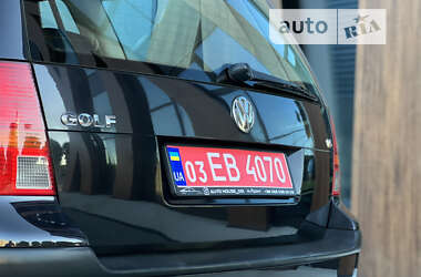 Універсал Volkswagen Golf 2002 в Луцьку