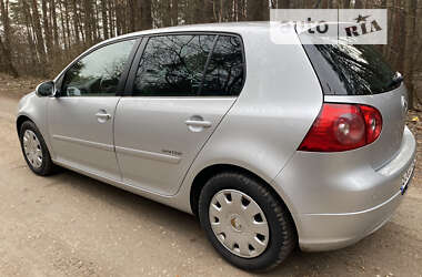 Хетчбек Volkswagen Golf 2008 в Бродах