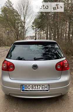 Хетчбек Volkswagen Golf 2008 в Бродах