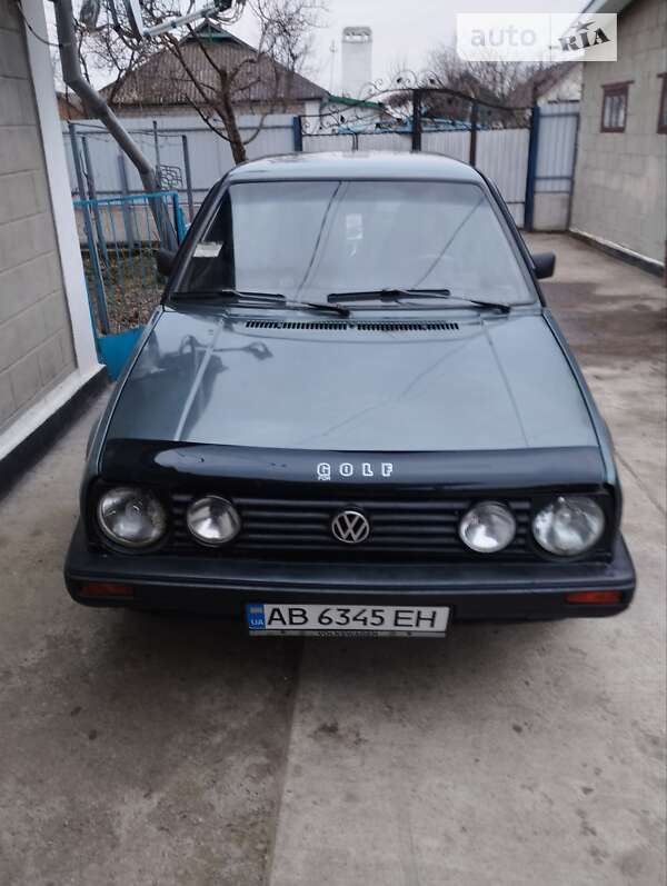 Хетчбек Volkswagen Golf 1985 в Хмільнику