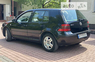 Хэтчбек Volkswagen Golf 2002 в Ивано-Франковске