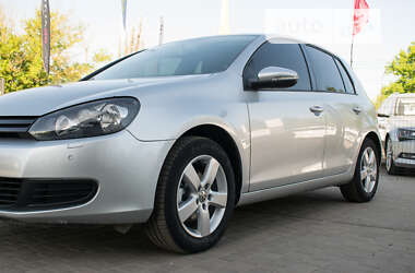 Хэтчбек Volkswagen Golf 2010 в Бердичеве