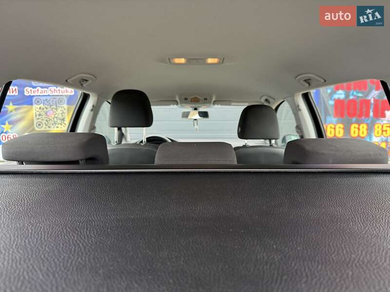 Универсал Volkswagen Golf 2014 в Кременце