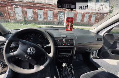 Хетчбек Volkswagen Golf 1998 в Полтаві