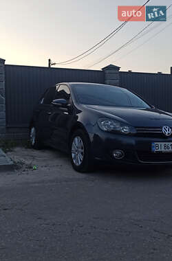 Хэтчбек Volkswagen Golf 2011 в Полтаве