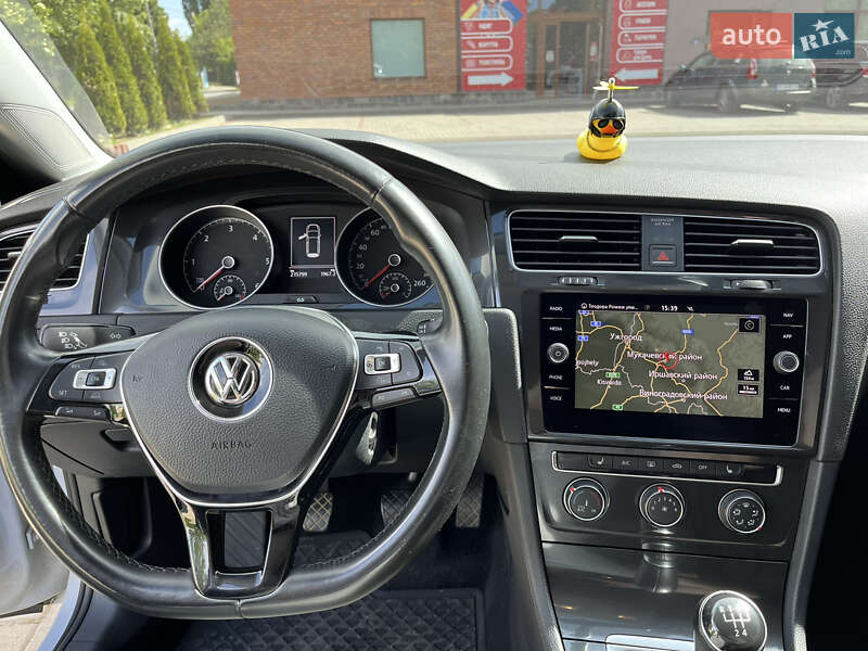 Универсал Volkswagen Golf 2017 в Мукачево