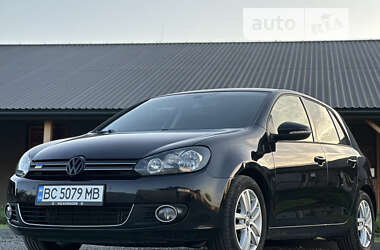 Хетчбек Volkswagen Golf 2012 в Дрогобичі