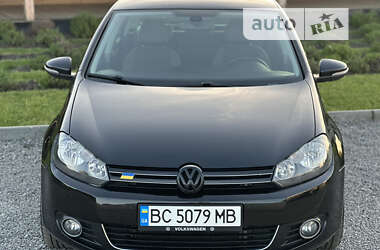 Хетчбек Volkswagen Golf 2012 в Дрогобичі