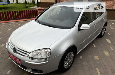 Хэтчбек Volkswagen Golf 2007 в Калуше