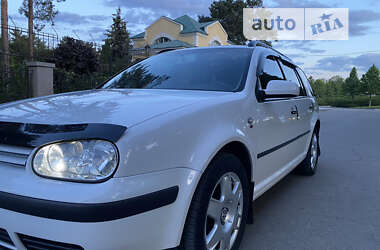 Универсал Volkswagen Golf 2004 в Умани