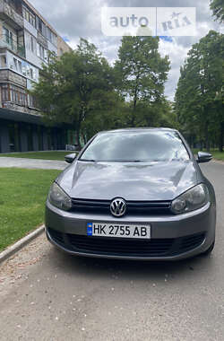 Хэтчбек Volkswagen Golf 2009 в Ровно