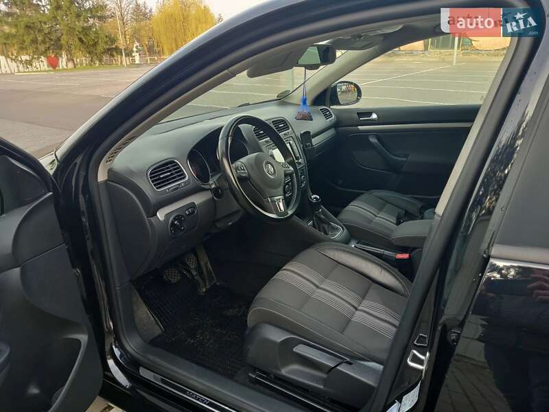 Универсал Volkswagen Golf 2013 в Першотравенске фото 14 Универсал Volkswagen Golf 2013 в Першотравенске