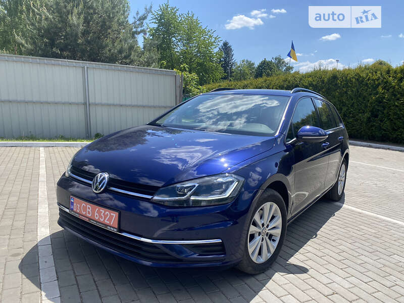 Универсал Volkswagen Golf 2019 в Луцке
