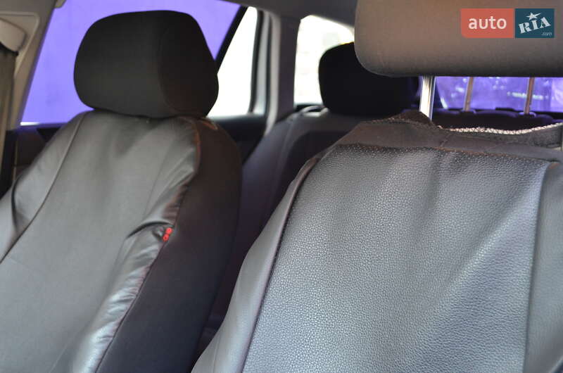 Универсал Volkswagen Golf 2008 в Сокирянах