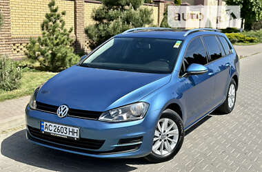 Универсал Volkswagen Golf 2013 в Ровно