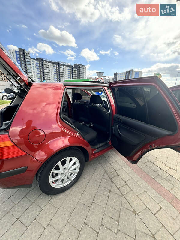 Хэтчбек Volkswagen Golf 1999 в Ивано-Франковске