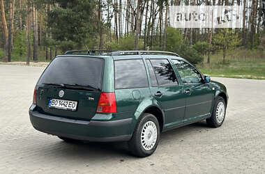 Универсал Volkswagen Golf 1999 в Костополе