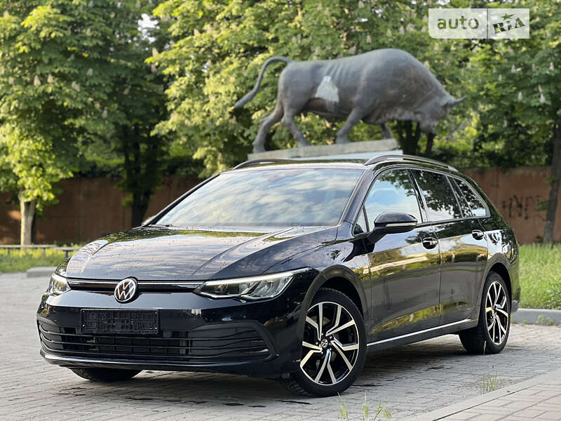 Универсал Volkswagen Golf 2021 в Черкассах