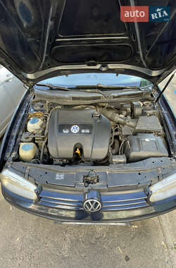 Універсал Volkswagen Golf 2002 в 