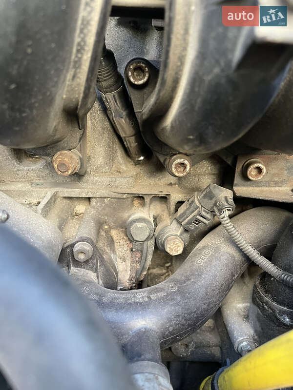 Универсал Volkswagen Golf 2002 в Киеве фото 11 Универсал Volkswagen Golf 2002 в Киеве