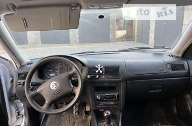 Универсал Volkswagen Golf 2000 в Березному