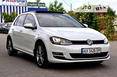 Хэтчбек Volkswagen Golf 2012 в Львове