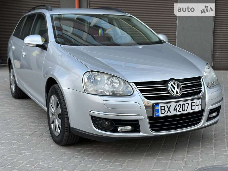 Універсал Volkswagen Golf 2009 в Хмельницькому