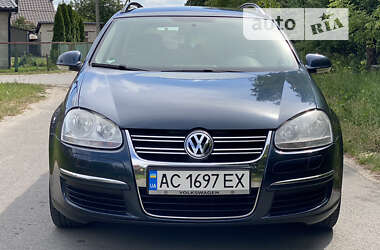 Универсал Volkswagen Golf 2008 в Владимир-Волынском