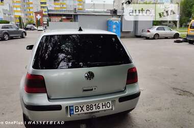 Хетчбек Volkswagen Golf 2002 в Хмельницькому