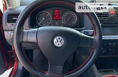 Хэтчбек Volkswagen Golf 2008 в Николаеве