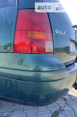 Універсал Volkswagen Golf 2000 в Герці