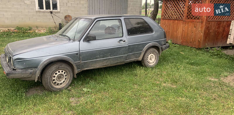 Хетчбек Volkswagen Golf 1985 в Ківерцях