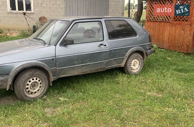 Хэтчбек Volkswagen Golf 1985 в Киверцах