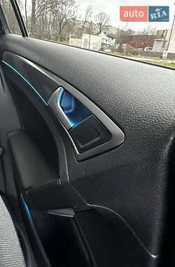Универсал Volkswagen Golf 2015 в 