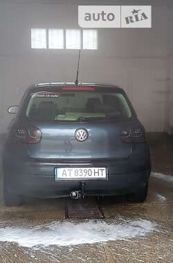 Хетчбек Volkswagen Golf 2007 в Івано-Франківську