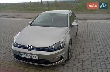 Хэтчбек Volkswagen Golf 2016 в Николаеве