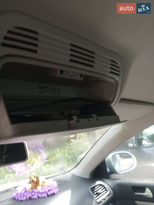 Универсал Volkswagen Golf 2011 в Львове