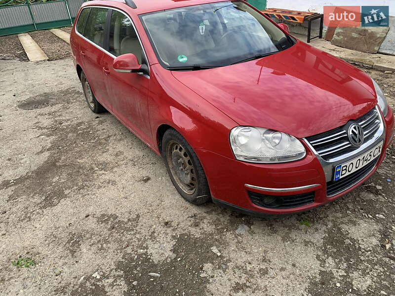 Универсал Volkswagen Golf 2007 в Чорткове